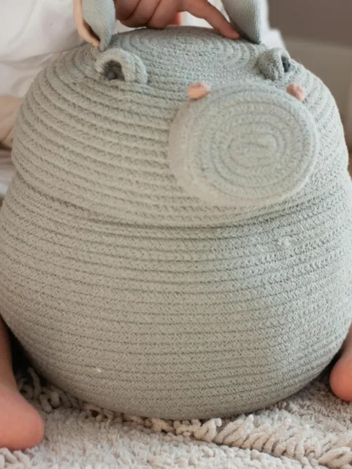 Aufbewahrungskorb Henry the Hippo mit Deckel, handgefertigt