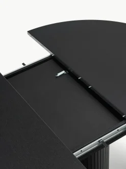Ausziehbarer Esstisch Filo mit Rillenstruktur, 120 - 160 x 75 cm