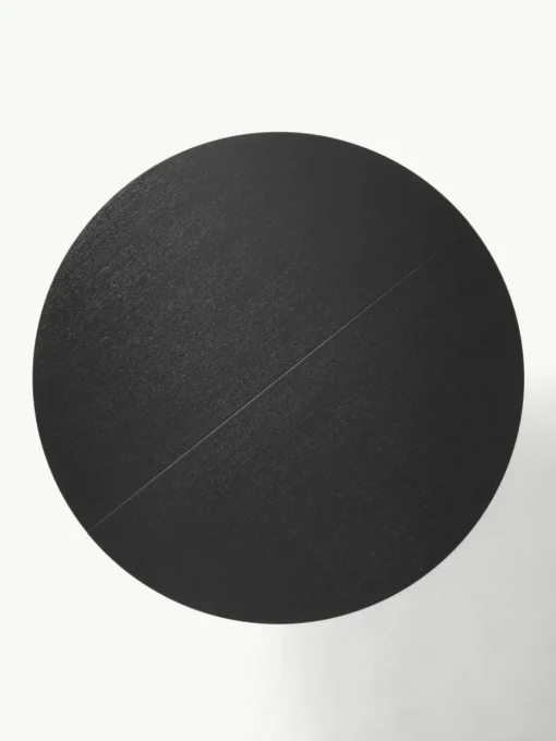 Ausziehbarer Esstisch Filo mit Rillenstruktur, 120 - 160 x 75 cm