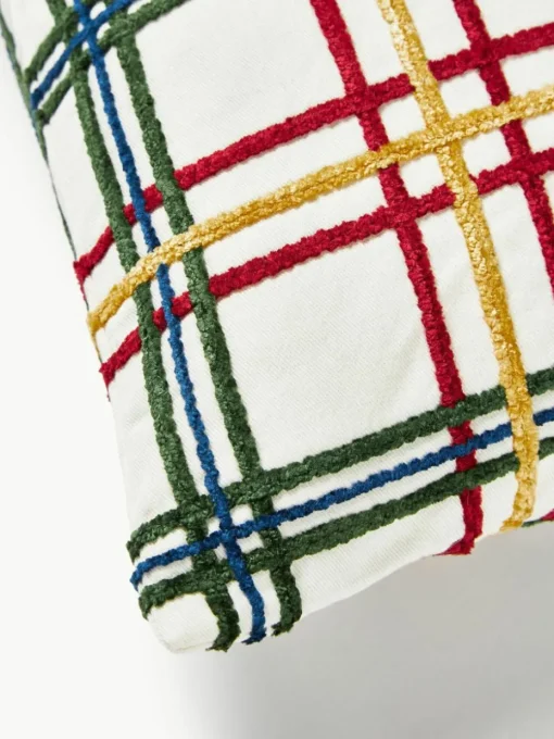 Baumwoll-Kissenhülle Noja mit Chenille-Karomuster