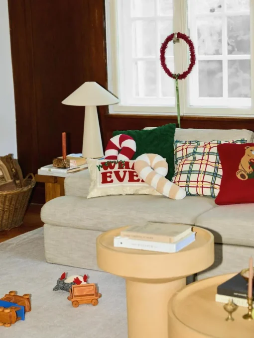 Baumwoll-Kissenhülle Noja mit Chenille-Karomuster