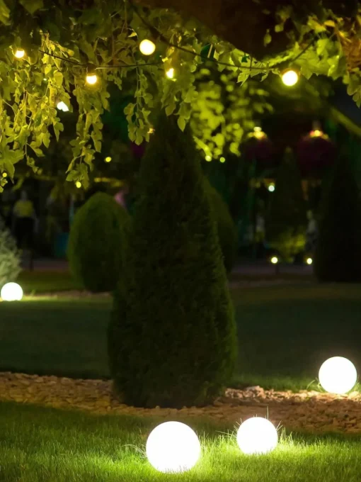 Bodenleuchte Ball mit Stecker