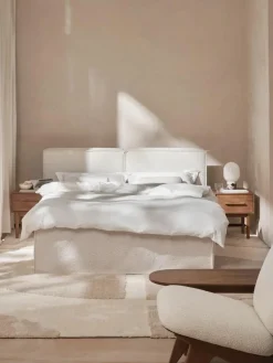 Bouclé-Boxspringbett Lennon