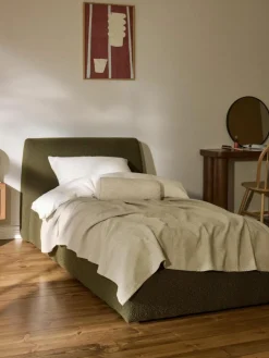 Bouclé-Einzelbett Cloud