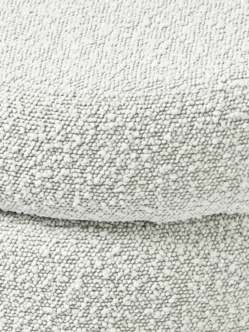 Bouclé-Hocker Alto mit Stauraum