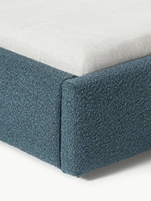 Bouclé-Polsterbett Cloud mit Stauraum