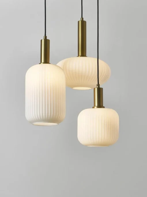 Cluster-Pendelleuchte Candela aus Opalglas