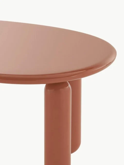 Couchtisch Undique Mas in organischer Form