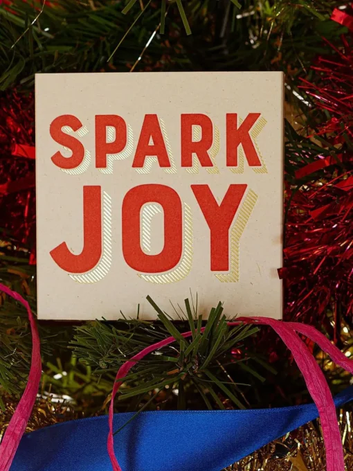 Design Streichholzschachtel Spark Joy
