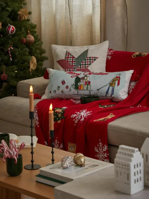 Designer Baumwoll-Kissenhülle Sled von Kera Till