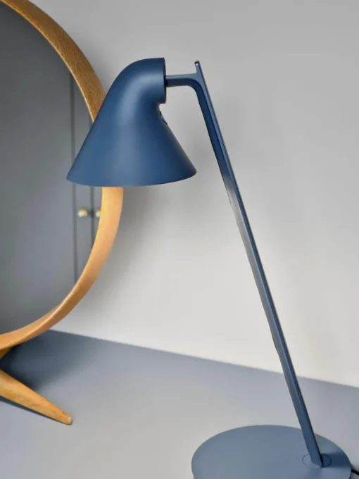 Dimmbare LED-Schreibtischlampe NJP
