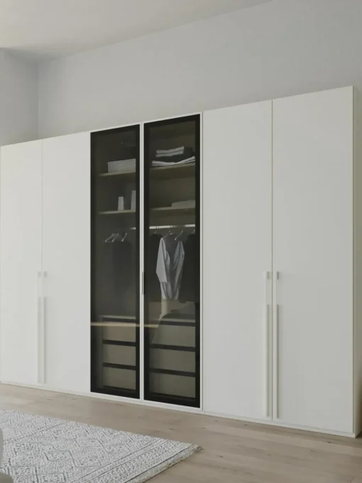 Drehtürenschrank Skat Shine mit beleuchteten Glastüren