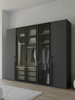 Drehtürenschrank Skat Shine mit beleuchteten Glastüren