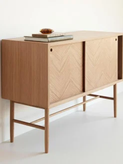 Eichenholz-Sideboard Herringbone mit Fischgrätmuster
