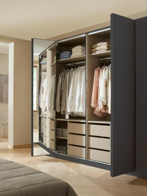 Falttürenschrank Wingview mit Panorama-Öffnung