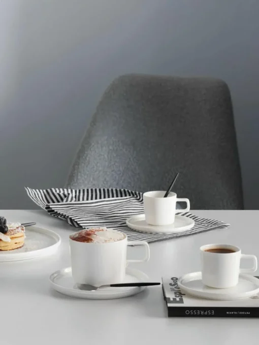 Fine Bone China Tassen Oco mit Untertassen, 6 Stück