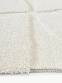 Flauschiger Hochflor-Teppich Jade mit erhabener Hoch-Tief-Struktur