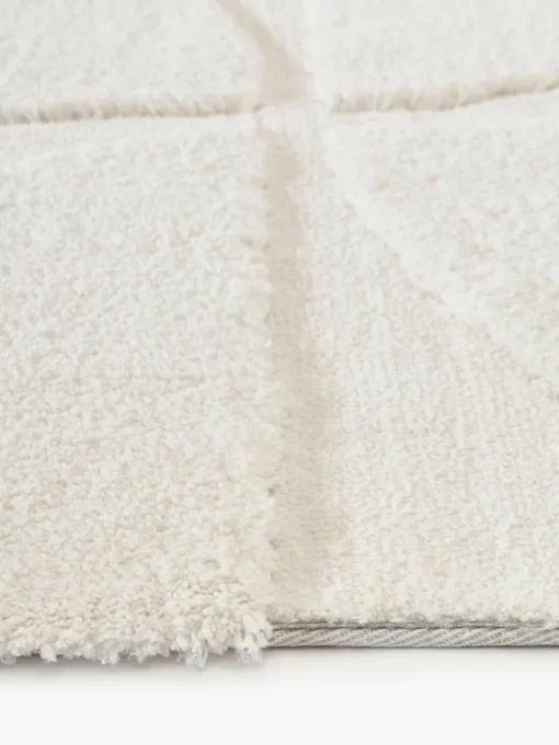 Flauschiger Hochflor-Teppich Jade mit erhabener Hoch-Tief-Struktur