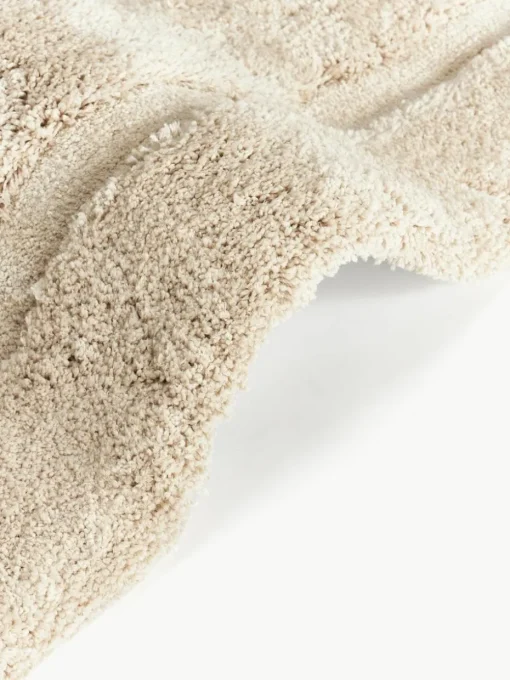 Flauschiger Hochflor-Teppich Jade mit erhabener Hoch-Tief-Struktur