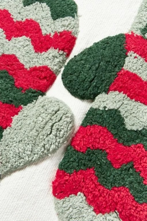 Getuftete Wendekissenhülle Nathaniel mit winterlichem Motiv