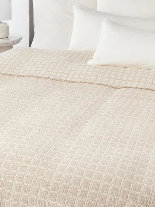 Gewaschene Musselin-Tagesdecke Ronia mit Fransen