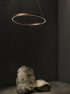 Große LED-Pendelleuchte Rim