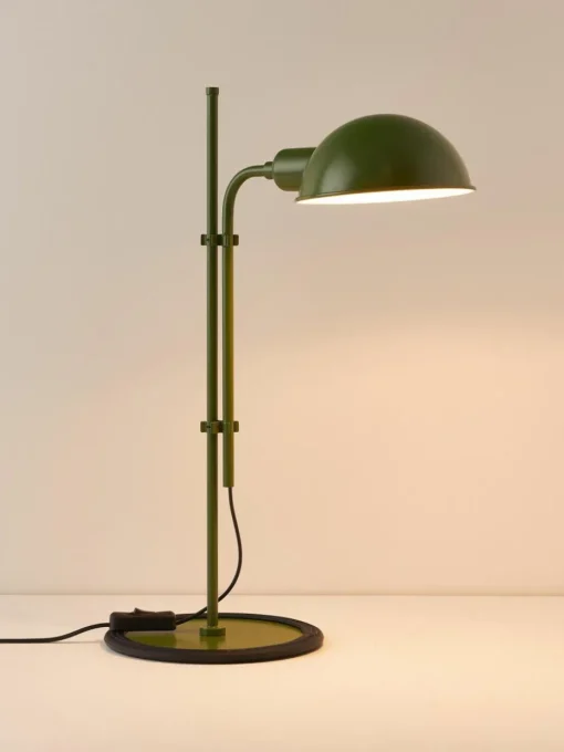 Große Schreibtischlampe Funiculí mit verstellbarem Lampenschirm