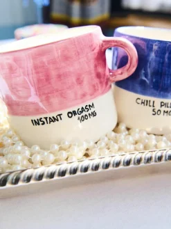 Handbemalte XL Tasse Instant Pleasure