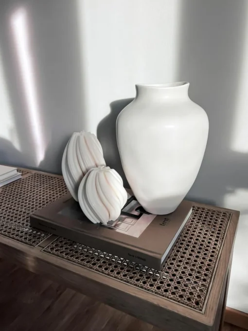 Handgefertigte Design-Kerze Florence, H 19 cm