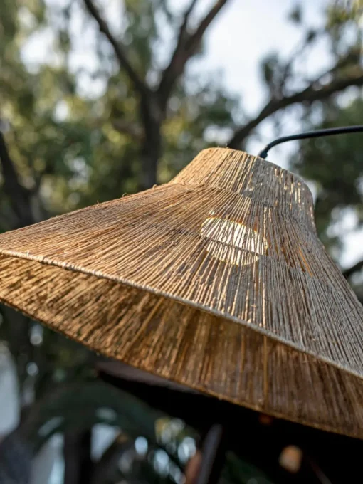 Handgefertigte dimmbare LED-Stehlampe Niza mit Fernbedienung