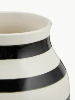 Handgefertigte Keramik-Vase Omaggio, H 20 cm
