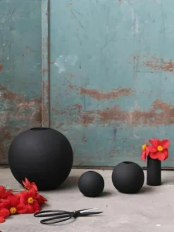 Handgefertigte Kugel-Vase Ball, H 20 cm