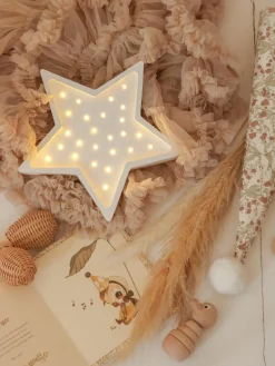Handgefertigte LED-Kinderzimmerlampe Star mit Timerfunktion und Fernbedienung, dimmbar