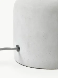 Handgefertigte Tischlampe Ike mit Betonfuß