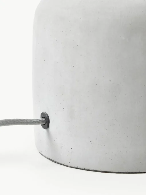 Handgefertigte Tischlampe Ike mit Betonfuß