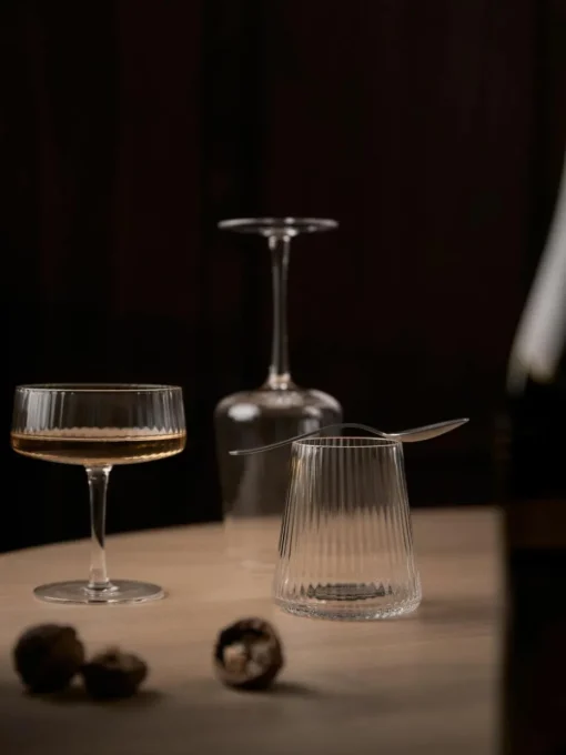 Handgefertigte Wassergläser Cami mit Rillenstruktur, 4 Stück
