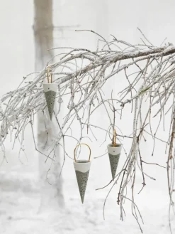 Handgefertigte Weihnachtsspitztüte Nobili aus Fine Bone China