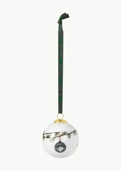 Handgefertigte Weihnachtskugel Hammershøi aus Porzellan