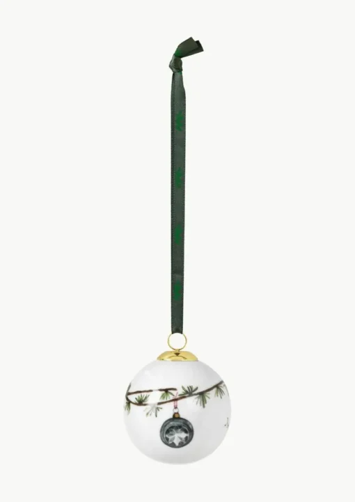 Handgefertigte Weihnachtskugel Hammershøi aus Porzellan