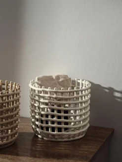 Handgefertigter Aufbewahrungskorb Nalan aus Keramik, H 32 cm