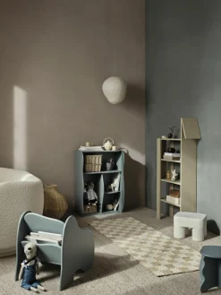 Handgefertigter Kinderhocker Podo