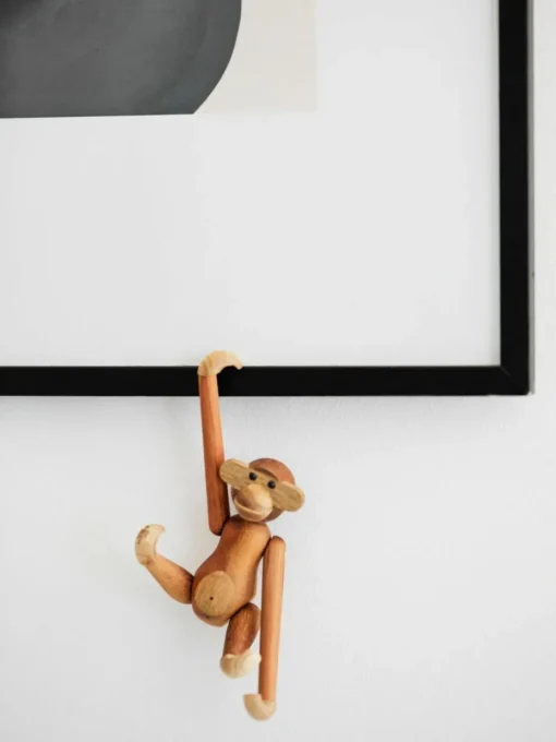 Handgefertigtes Deko-Objekt Monkey aus Teakholz, H 10 cm
