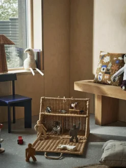 Handgefertigtes Spielhaus A-house aus Rattan