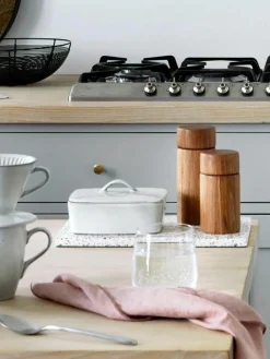 Handgemachte Butterdose Nordic Sand