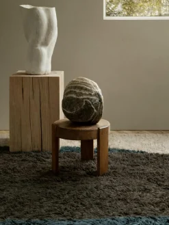 Handgewebter Wollteppich Monolith
