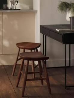 Hocker Nino aus Mangoholz