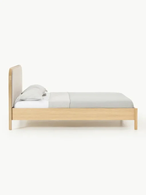 Holzbett Jones mit Kopfteil aus Bouclé