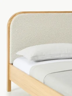 Holzbett Jones mit Kopfteil aus Bouclé
