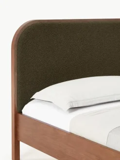 Holzbett Jones mit Kopfteil aus Bouclé