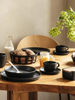 Kaffeetassen Nordic Kitchen mit Untertassen, 4 Stück